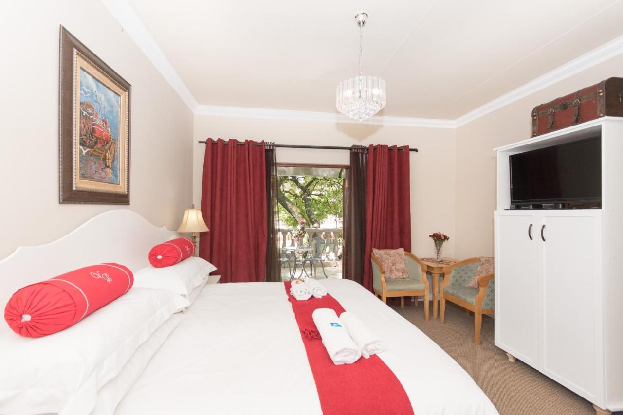 Villa Lugano Guesthouse Йоганнесбурґ Екстер'єр фото